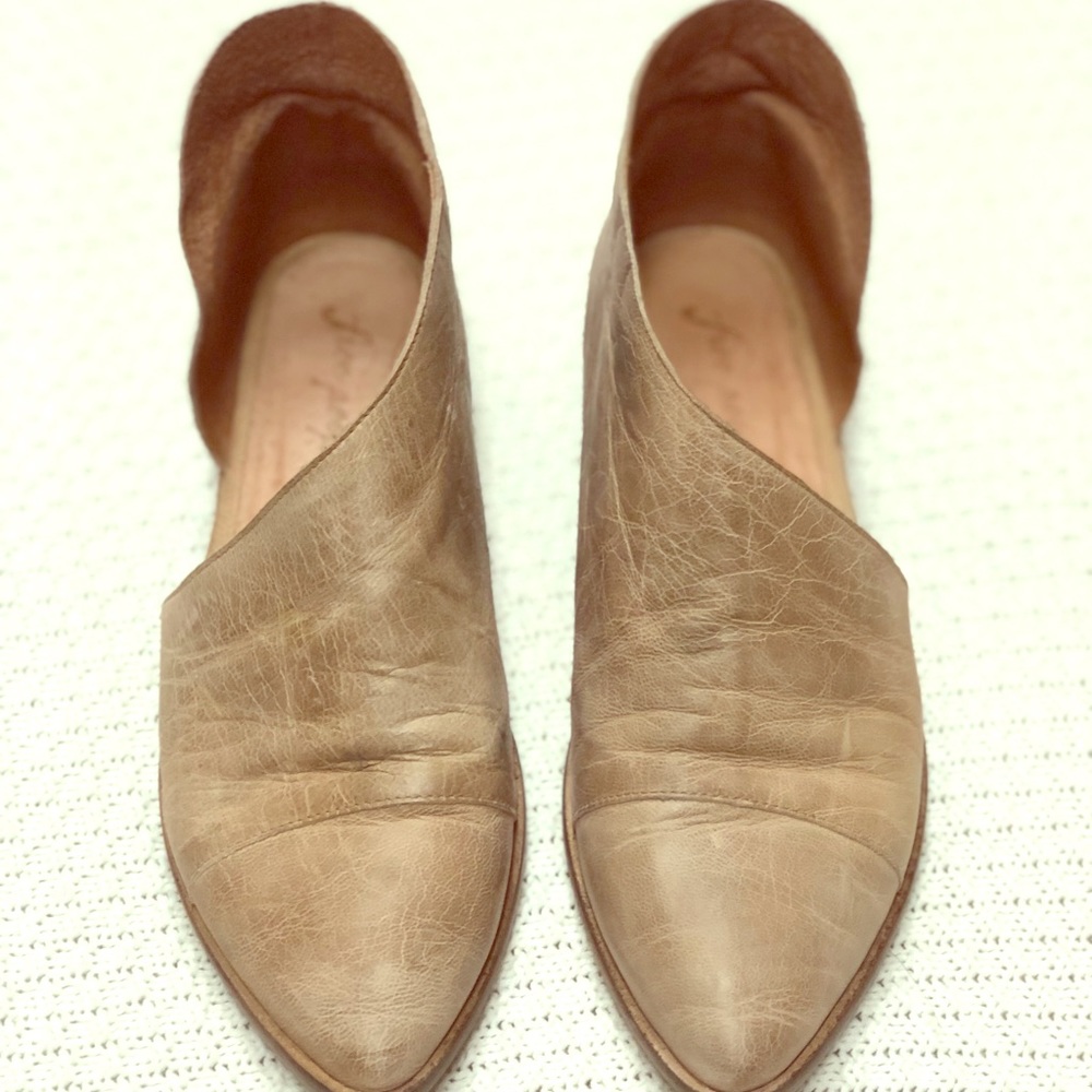 Free People Tan Leather Pointed Toe Flats